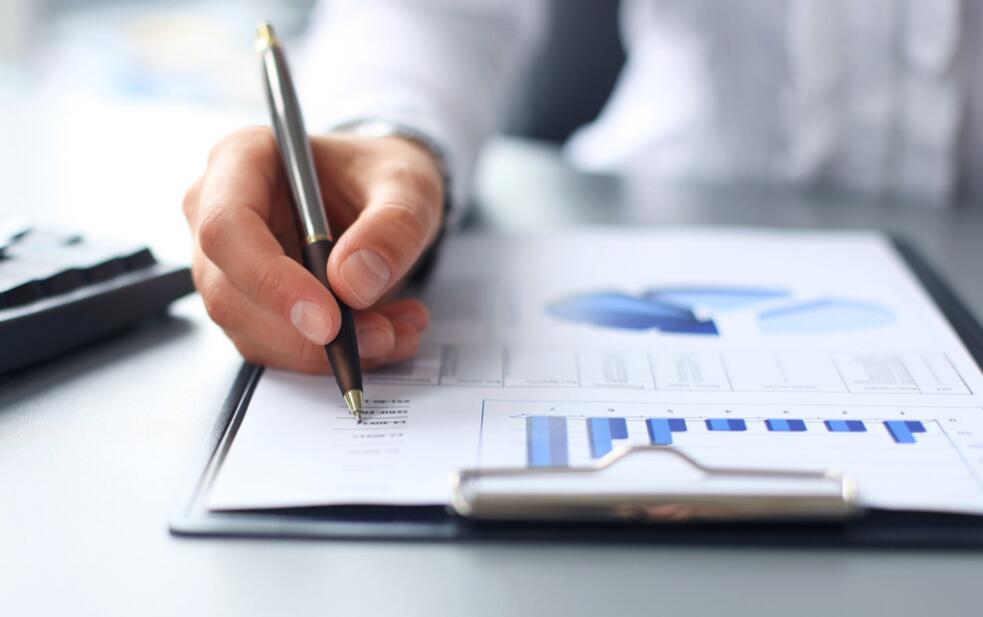 怎样做才能使得自己的网站有特色呢？