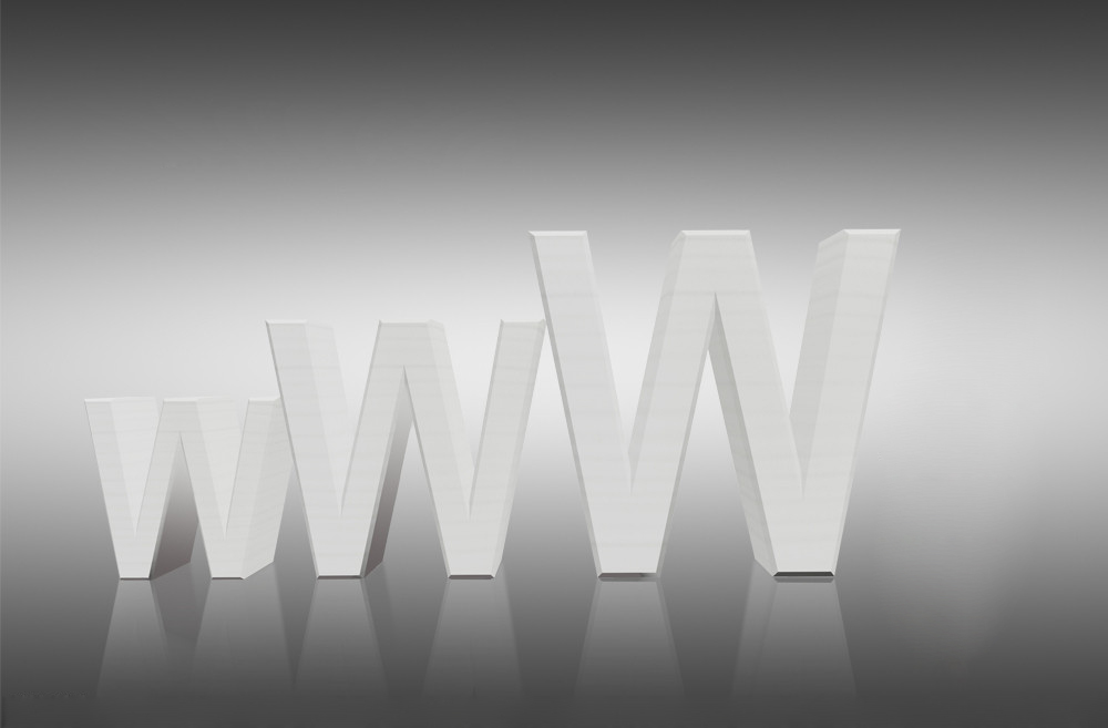 网站建设公司--日常网站管理应该关注的四个方面有哪些？